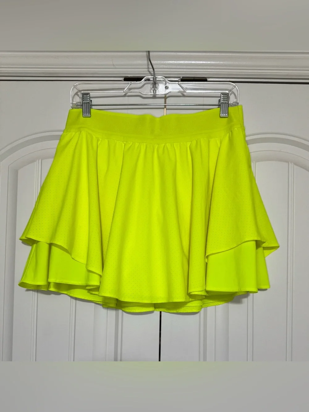 Lululemon Court Rival Perforated High-Rise Skirt *Long Highlight Yellow Size 10